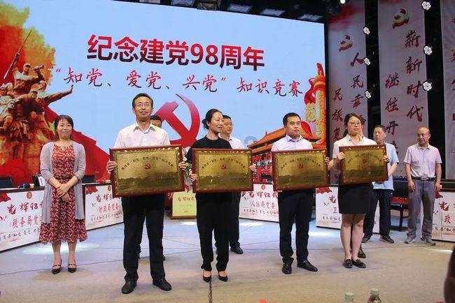 独眼方块找出口无敌版